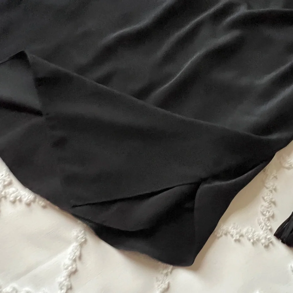 Nothing Personal Black Short Sleeve Dress SIZE M - Picture 6 of 16